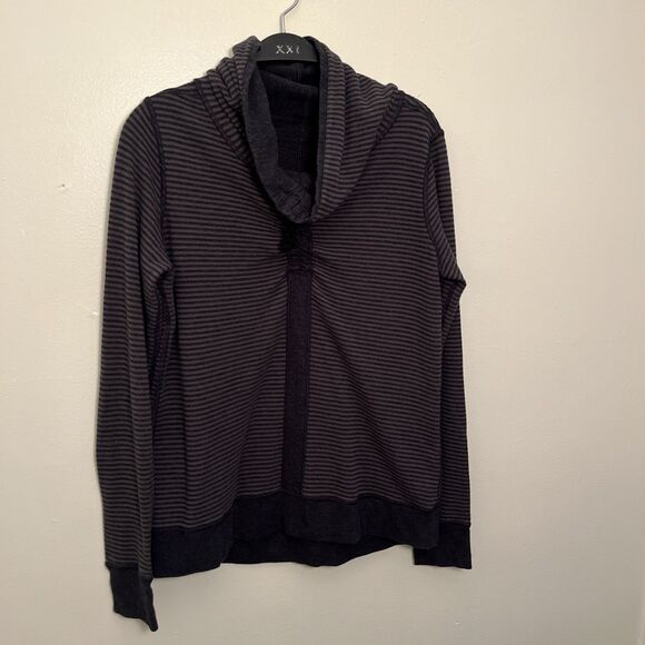 LULULEMON In A Cinch Cowlneck Reversible Pullover Sweatshirt, Gray/Black- Size 8 - Picture 2 of 9